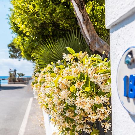 Appartamento La Vela San Bartolomeo Al Mare Exterior foto